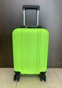 Maleta de Cabina Rígida 55 cm – VERDE PISTACHO